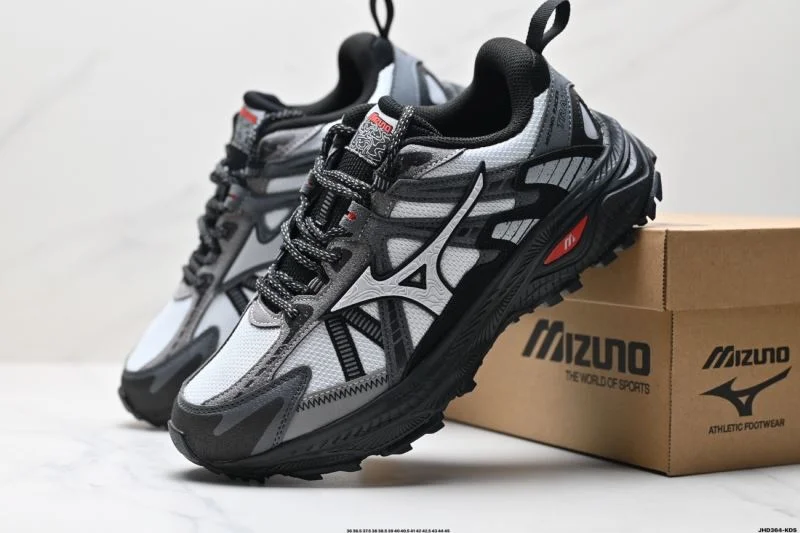 Popular Mizuno Shoes 3419