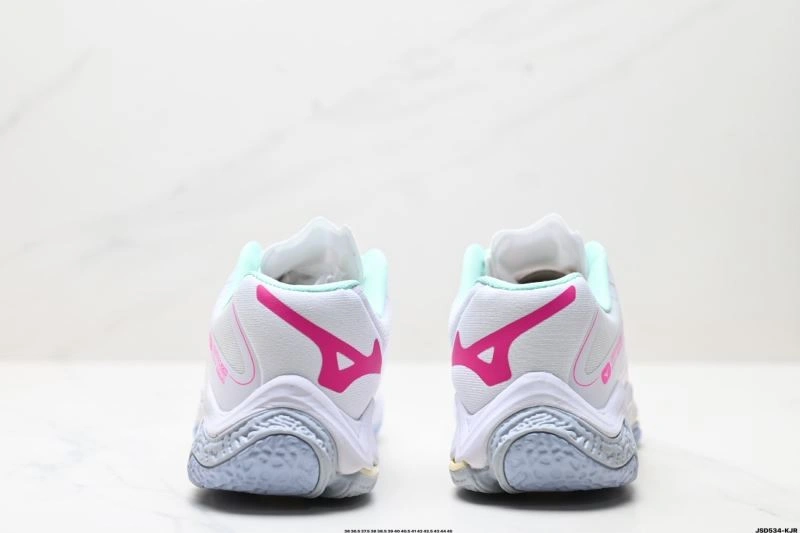 Mizuno Shoes ZipUp 2328