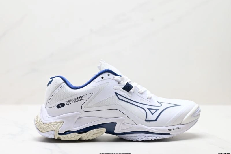 Mizuno Shoes StreetReady 2327