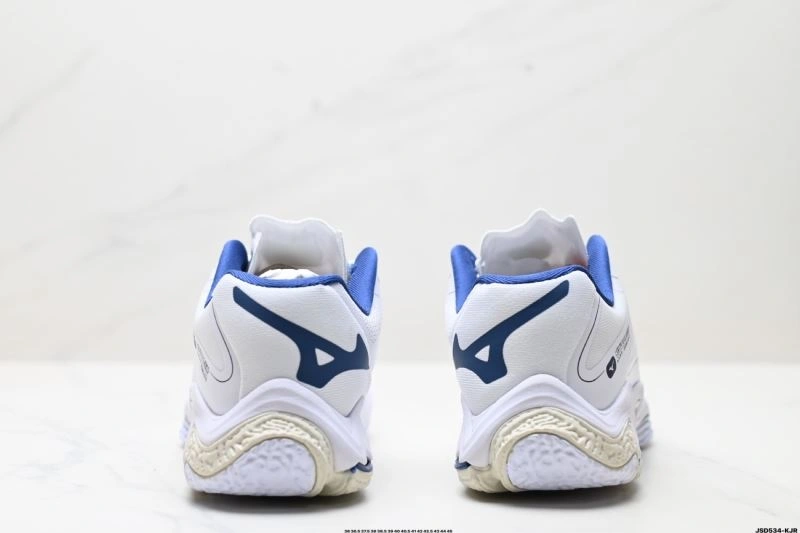 Mizuno Shoes StreetReady 2327