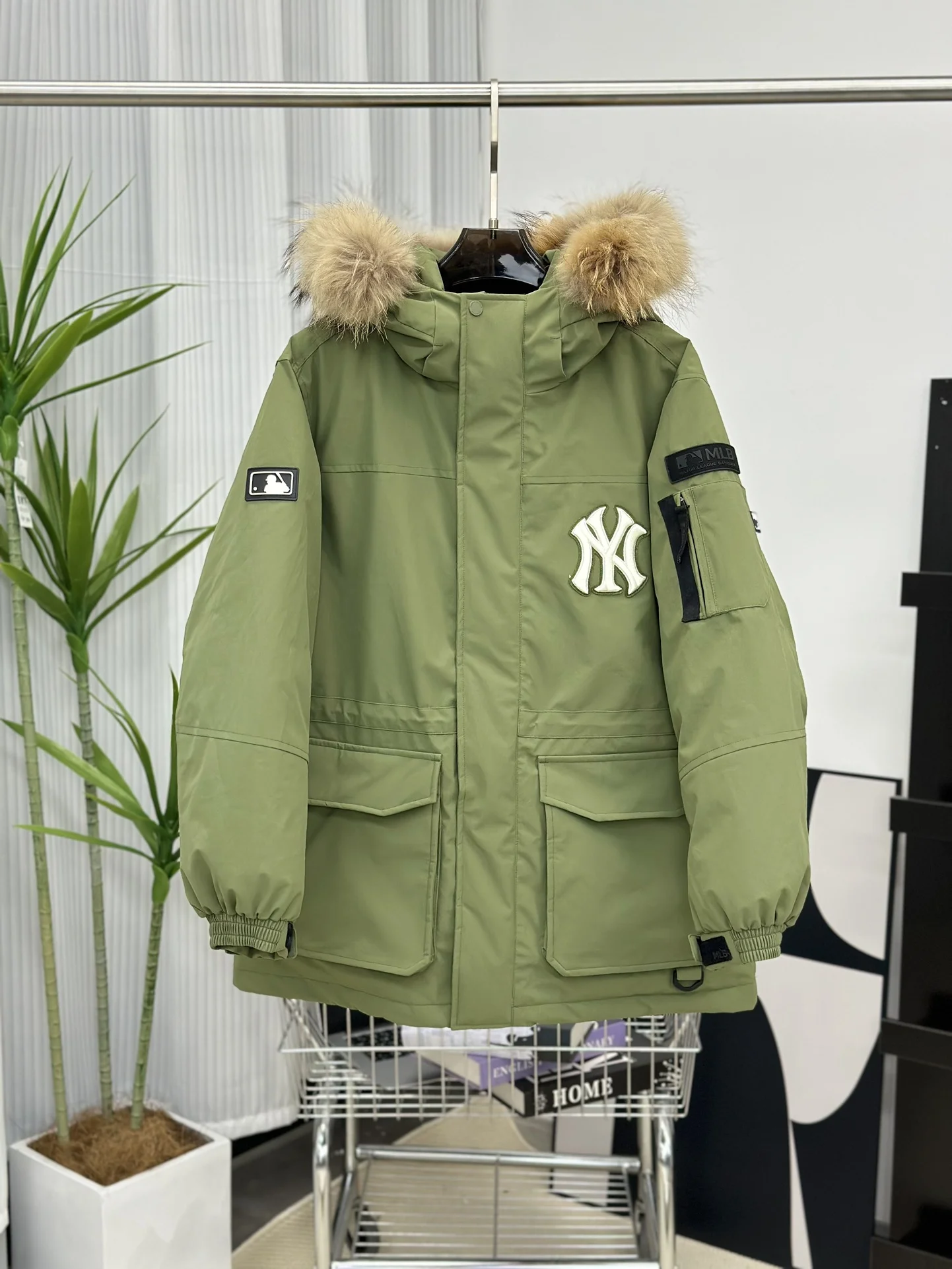 Mlb Down Jackets Colorful 165183