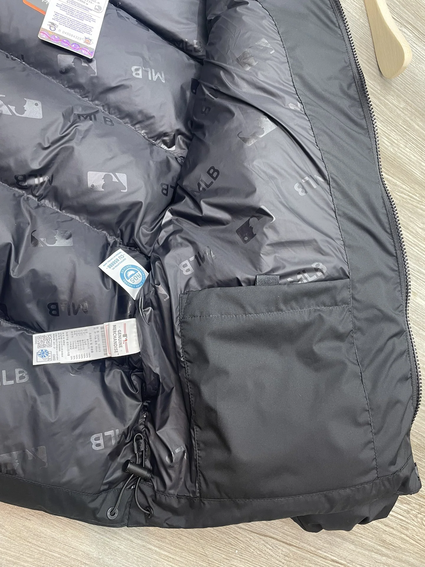 Mlb Down Jackets Sporty 165168
