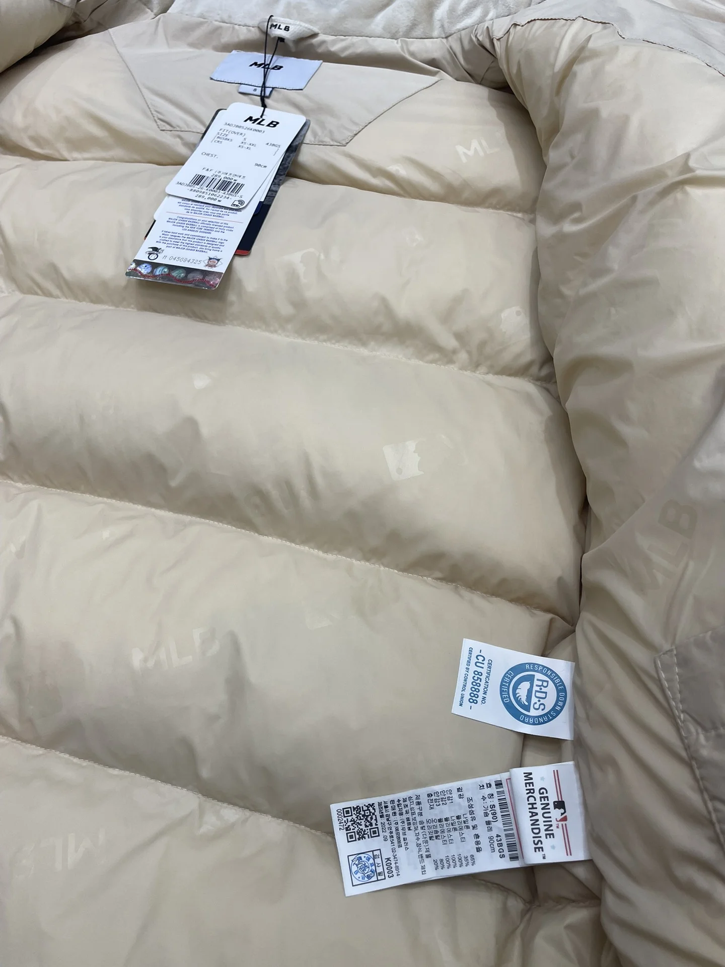Mlb Down Jackets Flexible 165154