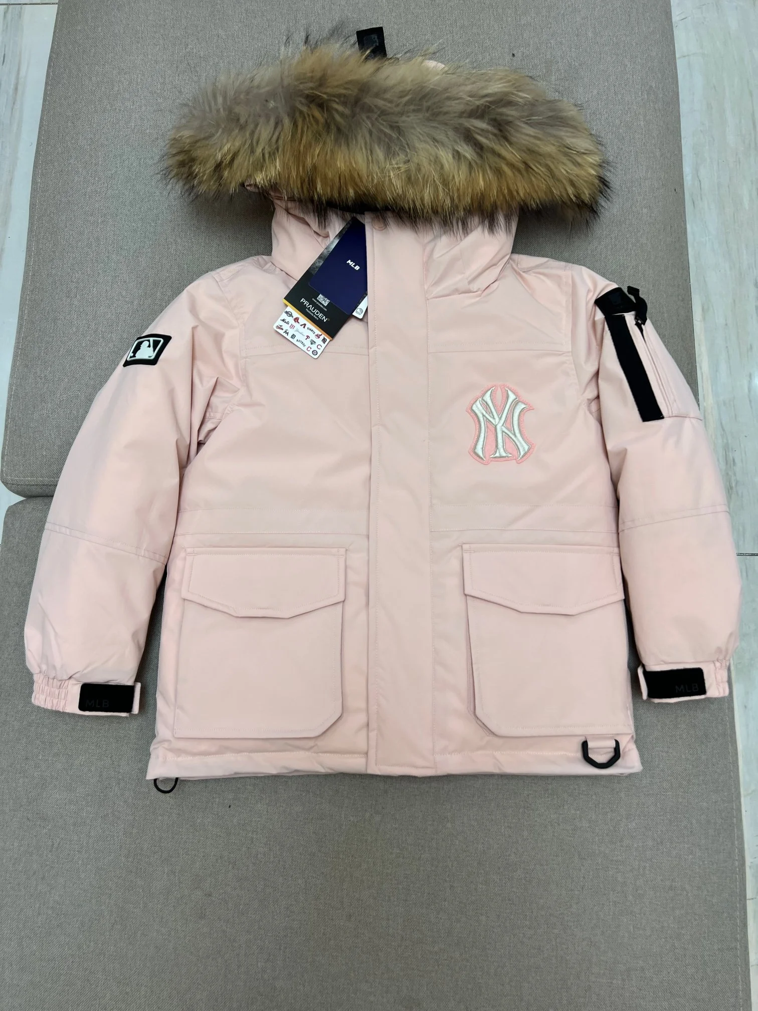 MoistureWicking Mlb Down Jackets 165151