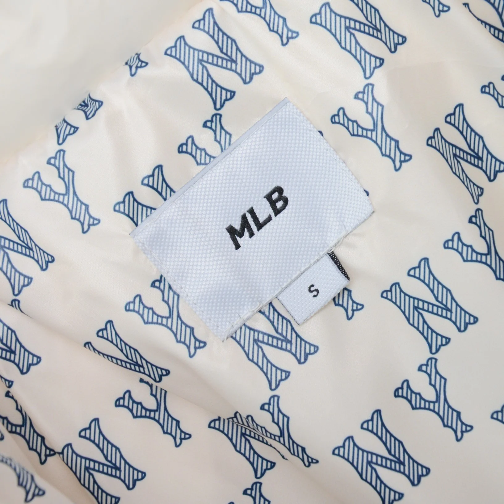 Mlb Down Jackets SportInspired 165152