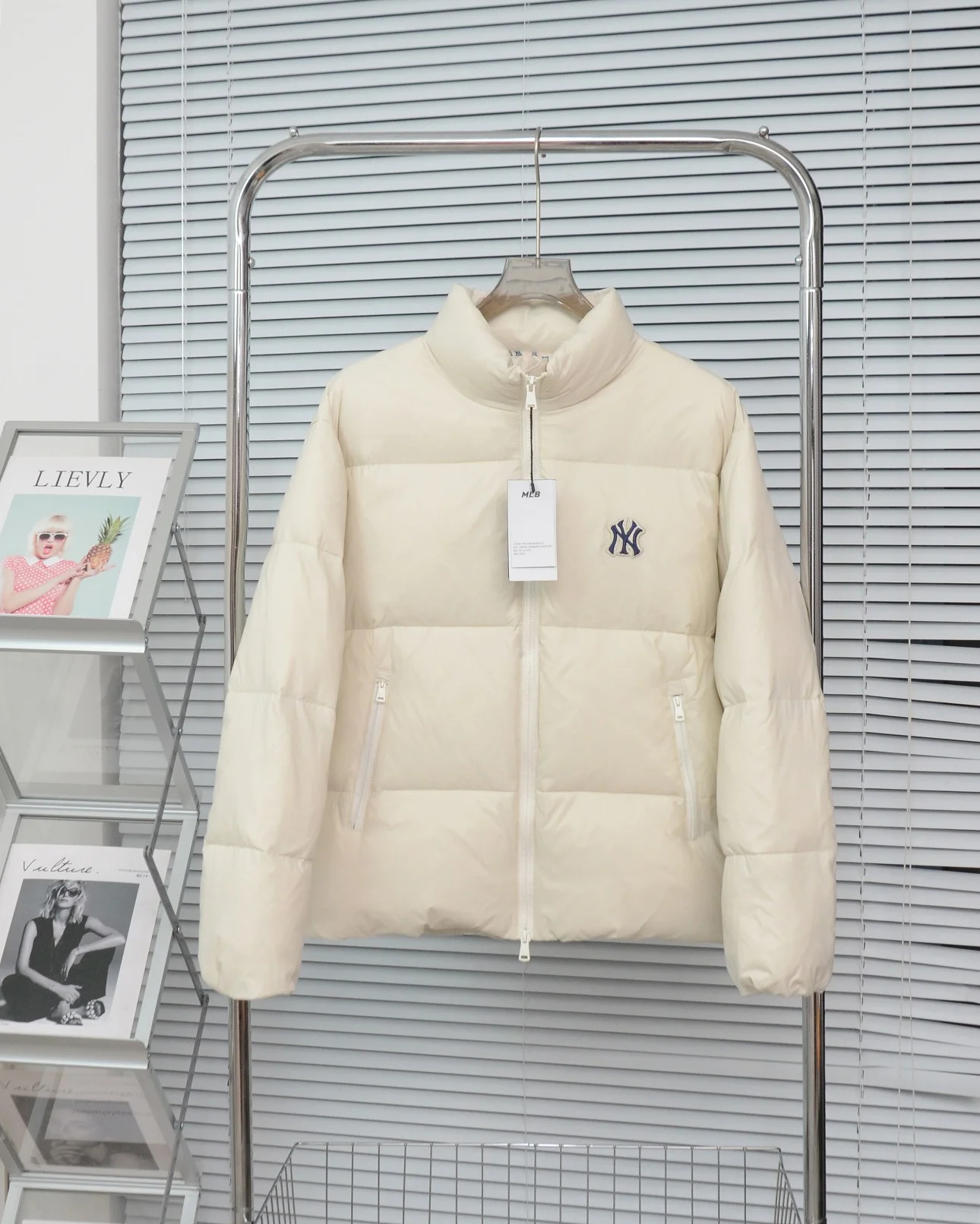 Mlb Down Jackets SportInspired 165152