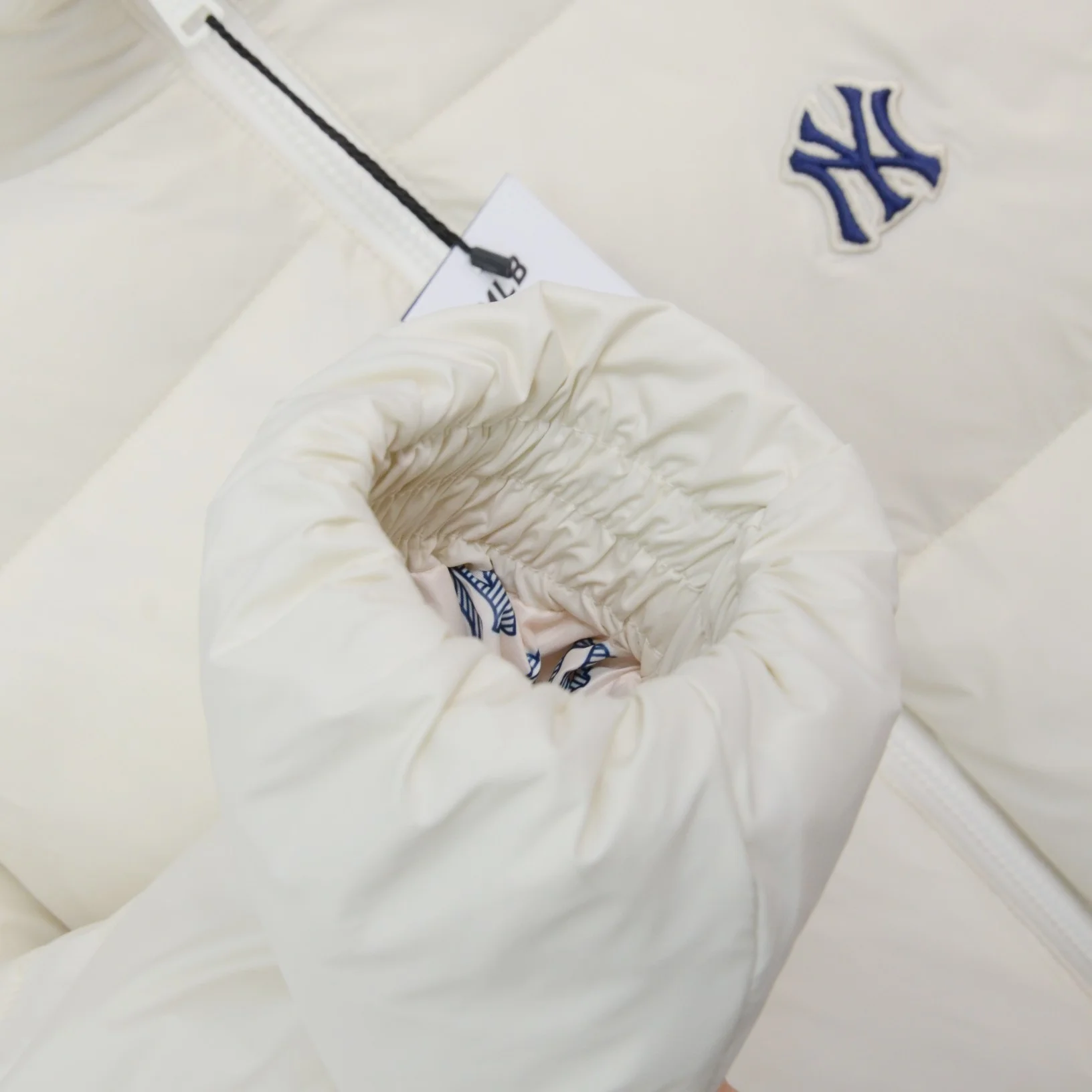 Mlb Down Jackets SportInspired 165152