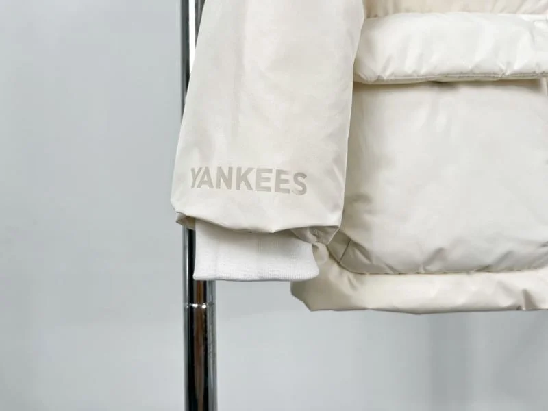 Sleek Mlb Down Jackets 164897