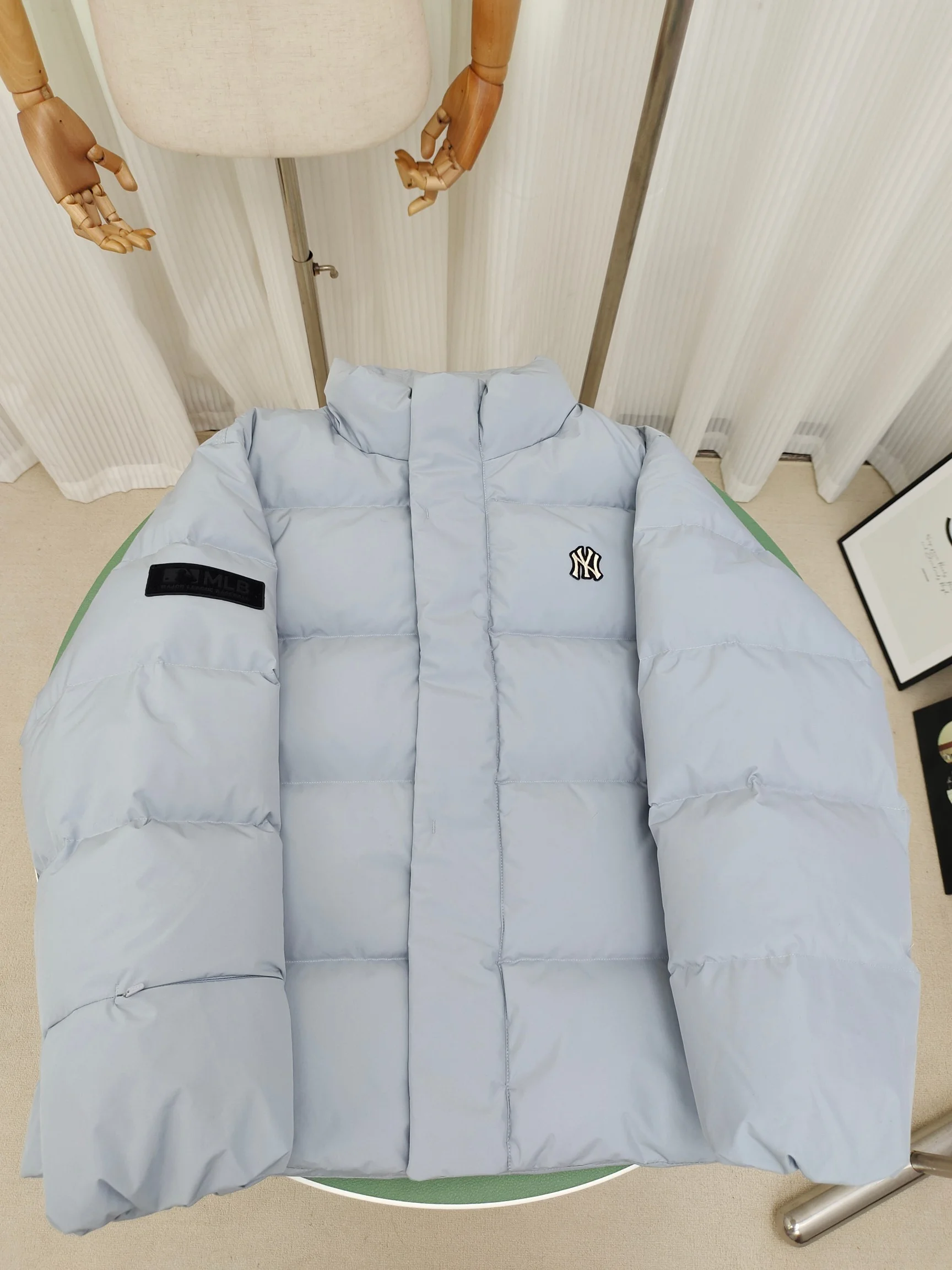Breathable Mlb Down Jackets 165039