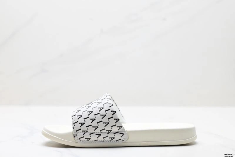 SunProtective Mlb Sandals 2317
