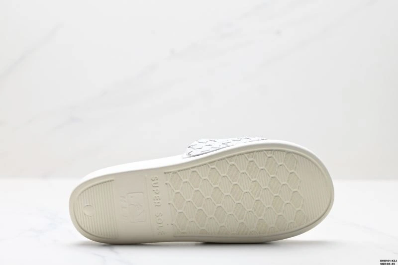 SunProtective Mlb Sandals 2317