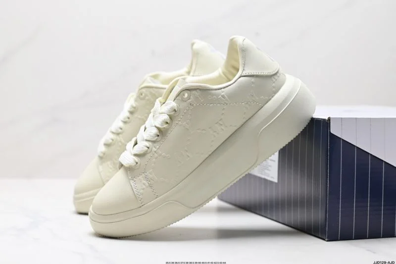 DailyWear Mlb Shoes 3495