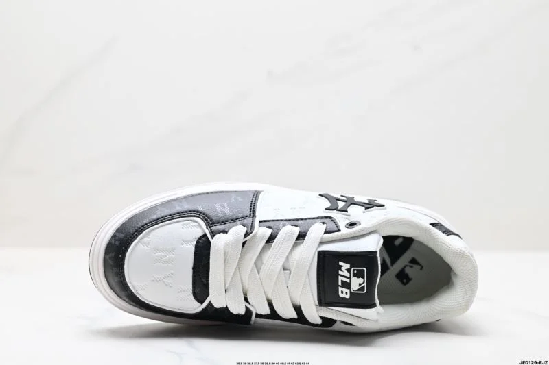Snug Mlb Shoes 3405