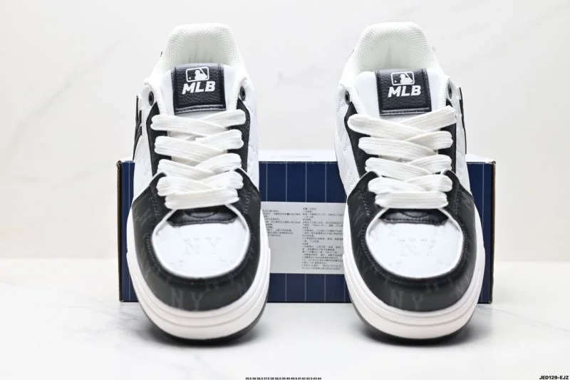 Snug Mlb Shoes 3405