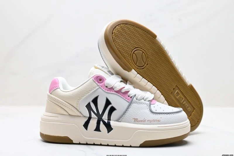 UrbanChic Mlb Shoes 3385