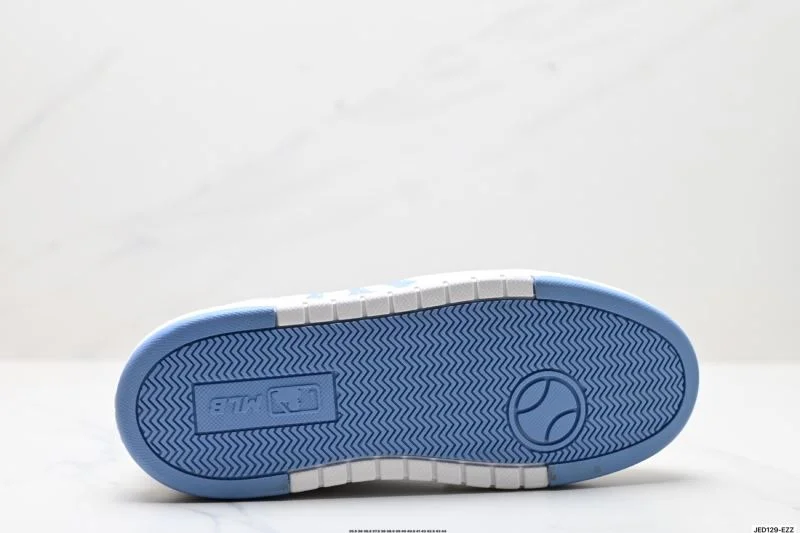 Thermal Mlb Shoes 3389