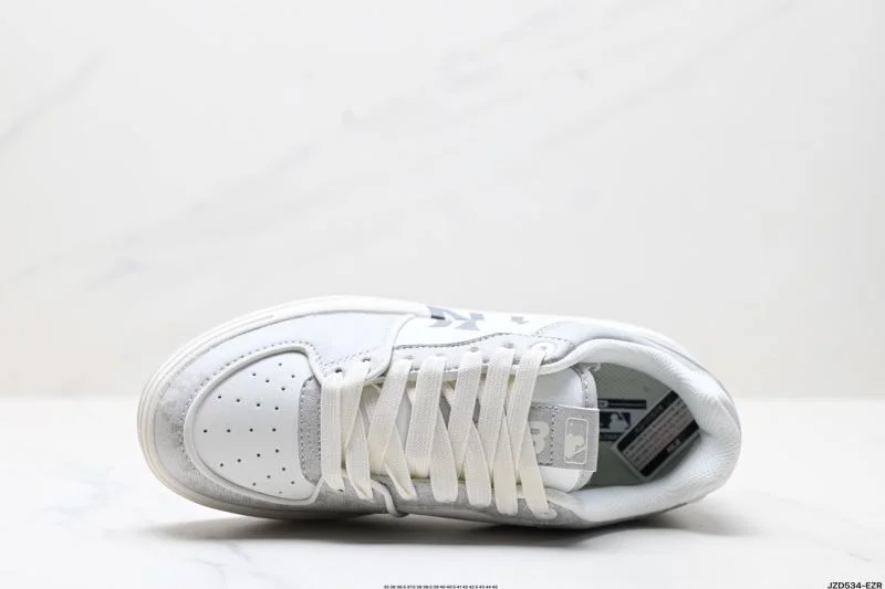 MultiPurpose Mlb Shoes 3395