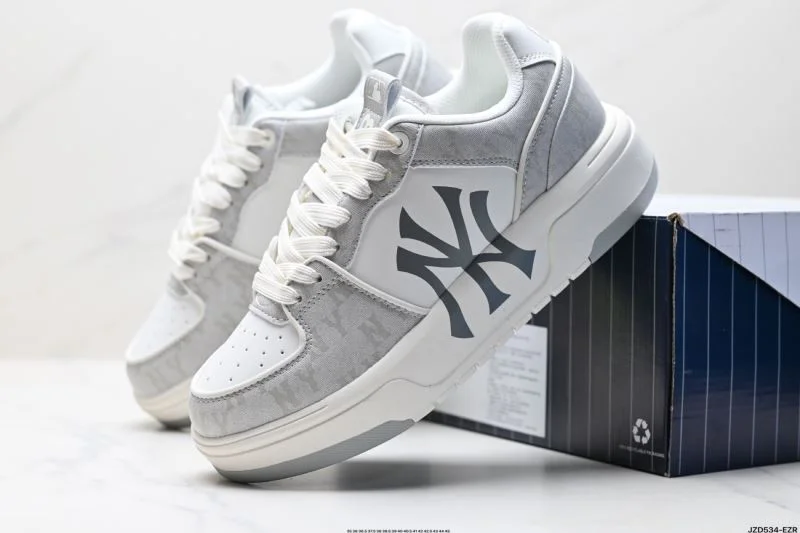 MultiPurpose Mlb Shoes 3395
