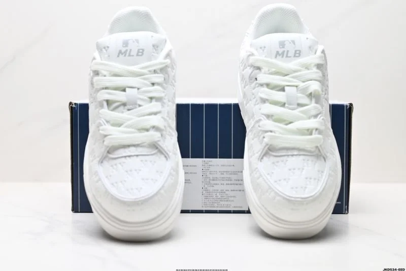 Effortless Mlb Shoes 3372