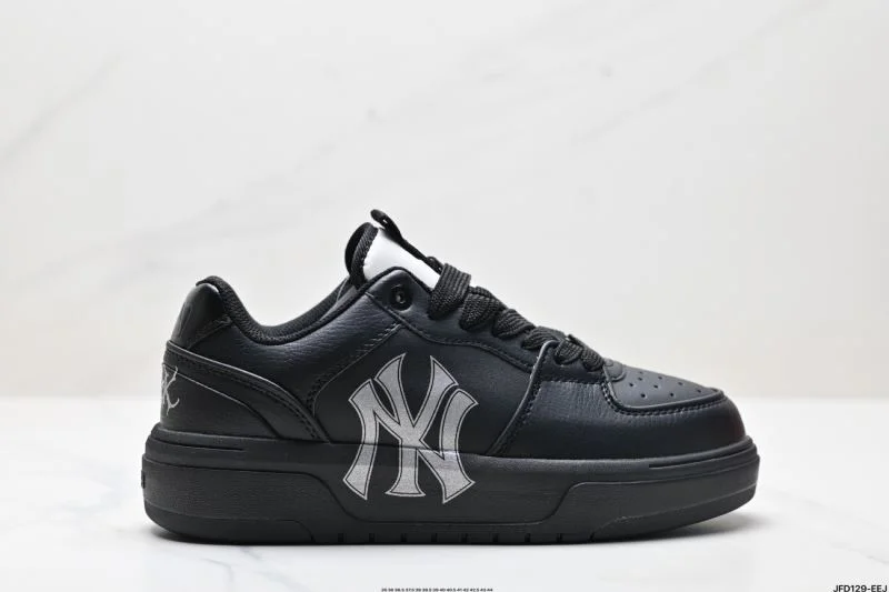 TravelReady Mlb Shoes 3412