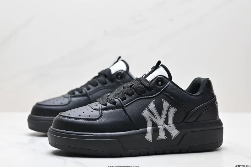 TravelReady Mlb Shoes 3412