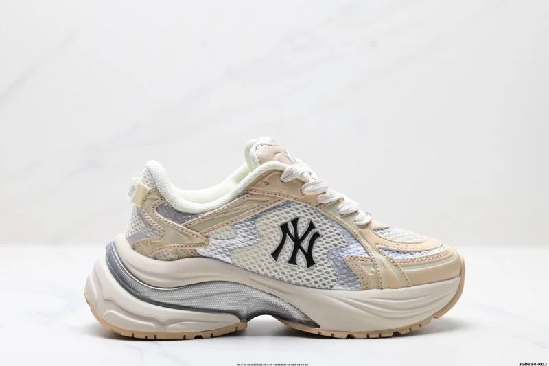 TravelReady Mlb Shoes 3356