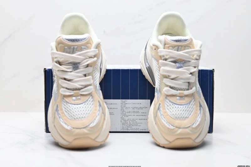 TravelReady Mlb Shoes 3356