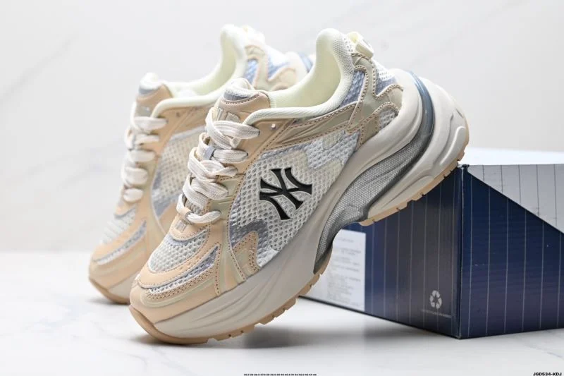 TravelReady Mlb Shoes 3356