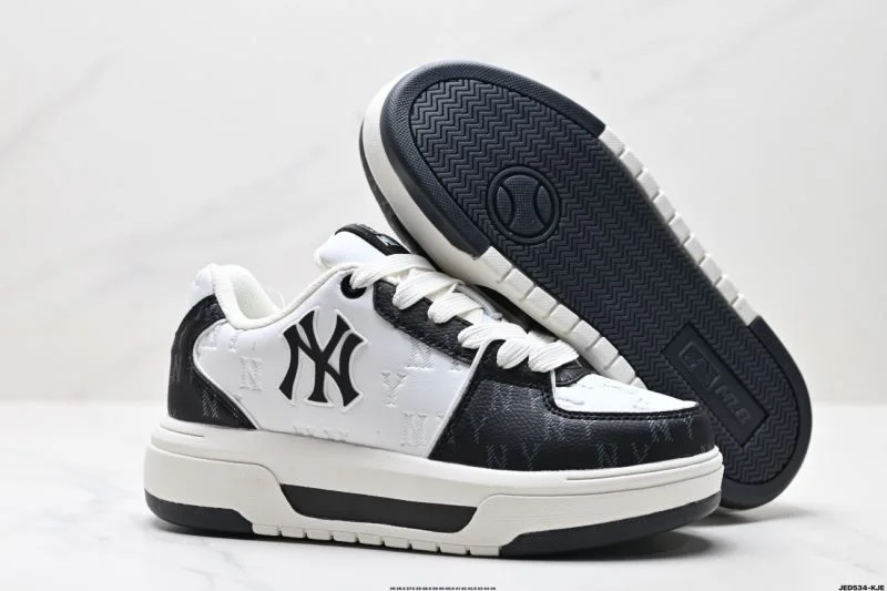 WrinkleFree Mlb Shoes 3348