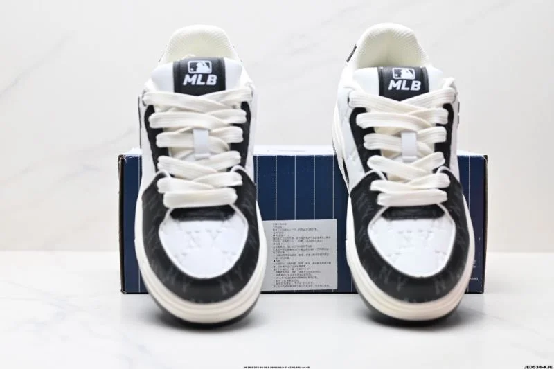 WrinkleFree Mlb Shoes 3348