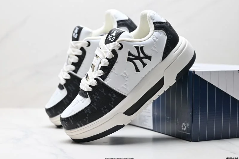 WrinkleFree Mlb Shoes 3348