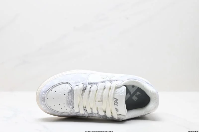 Stylish Mlb Shoes 3481