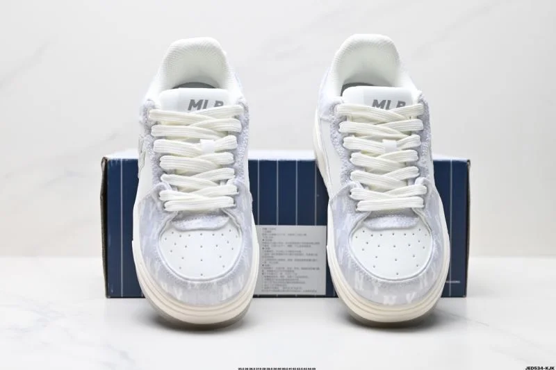 Stylish Mlb Shoes 3481