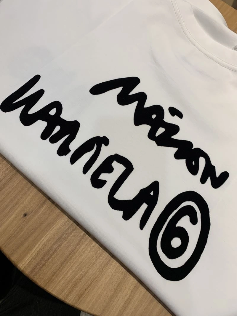 FashionForward Mmj T-Shirts 160135