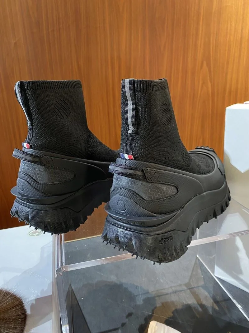 Neat Moncler Boots 13737