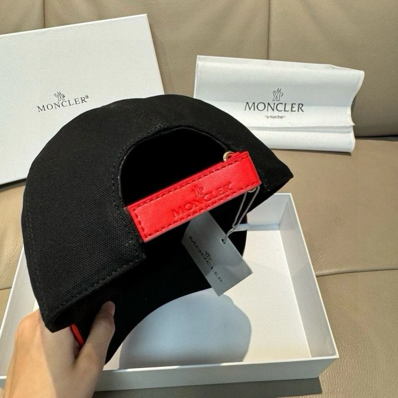 Modern Moncler Caps 261117
