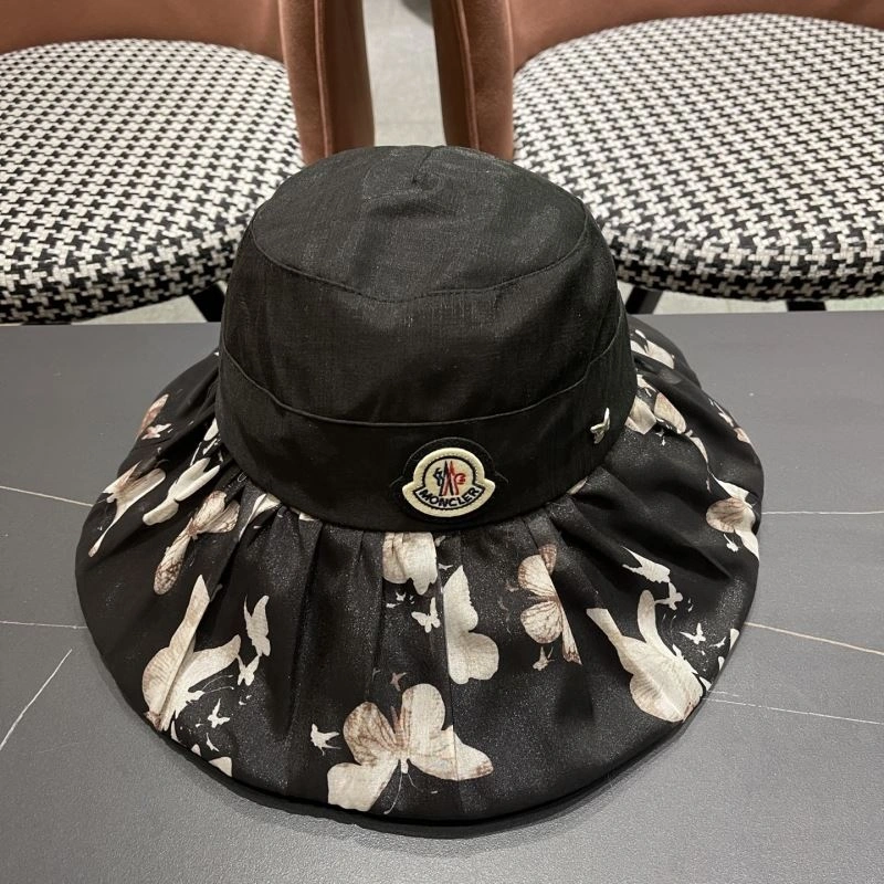Moncler Caps Soft 257455