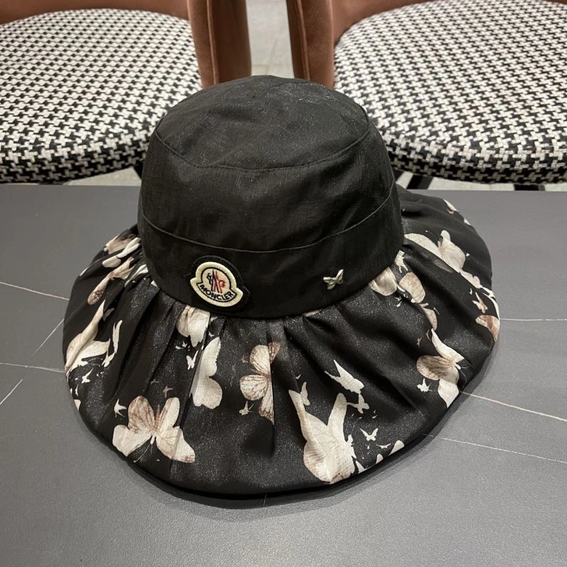 Moncler Caps Soft 257455