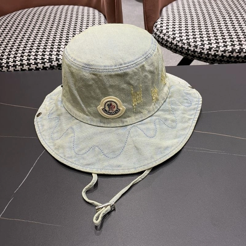 Moncler Caps Sporty 257442