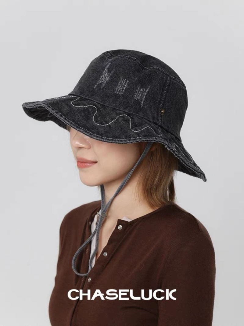 Moncler Caps DailyWear 257457