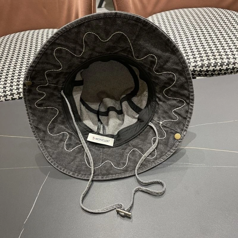 Moncler Caps DailyWear 257457