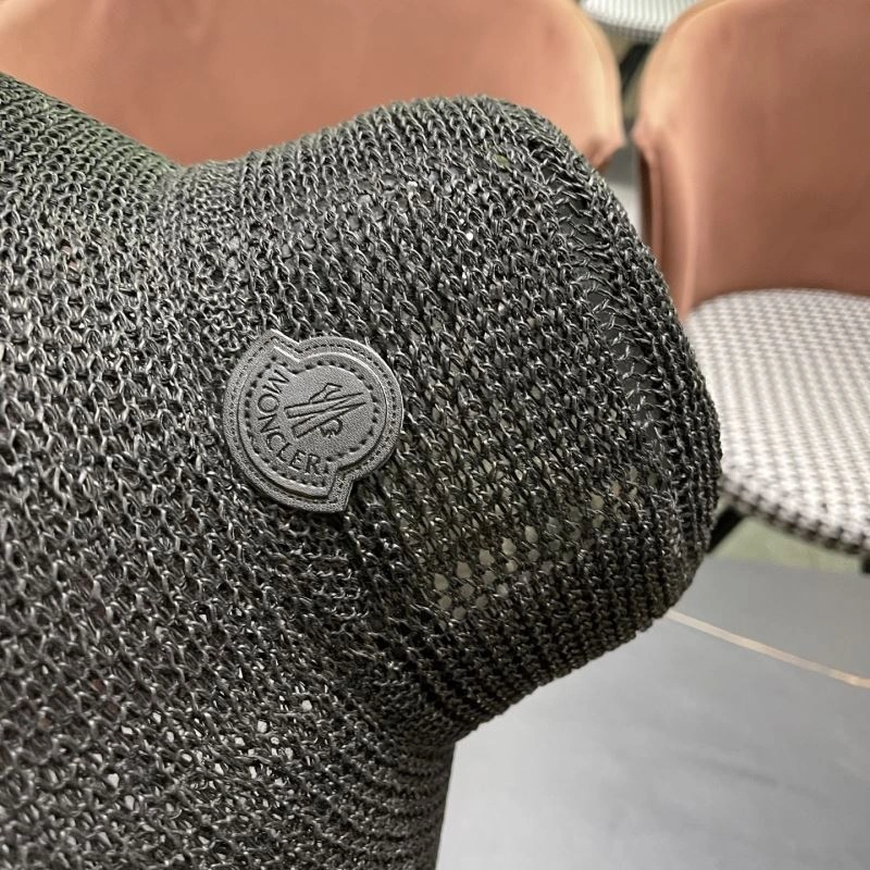Flexible Moncler Caps 257454