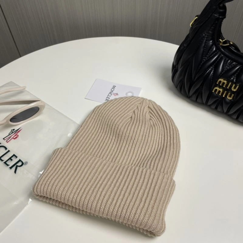 Moncler Caps GoodFit 257444