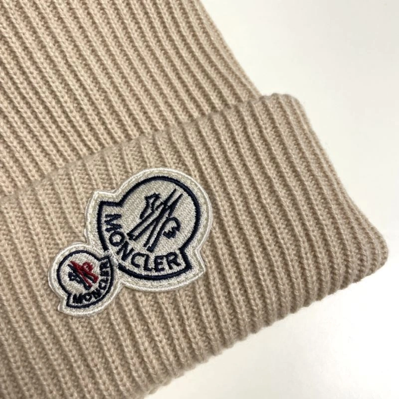 Moncler Caps GoodFit 257444