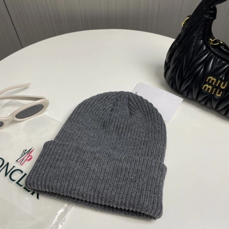 OnTrend Moncler Caps 257434
