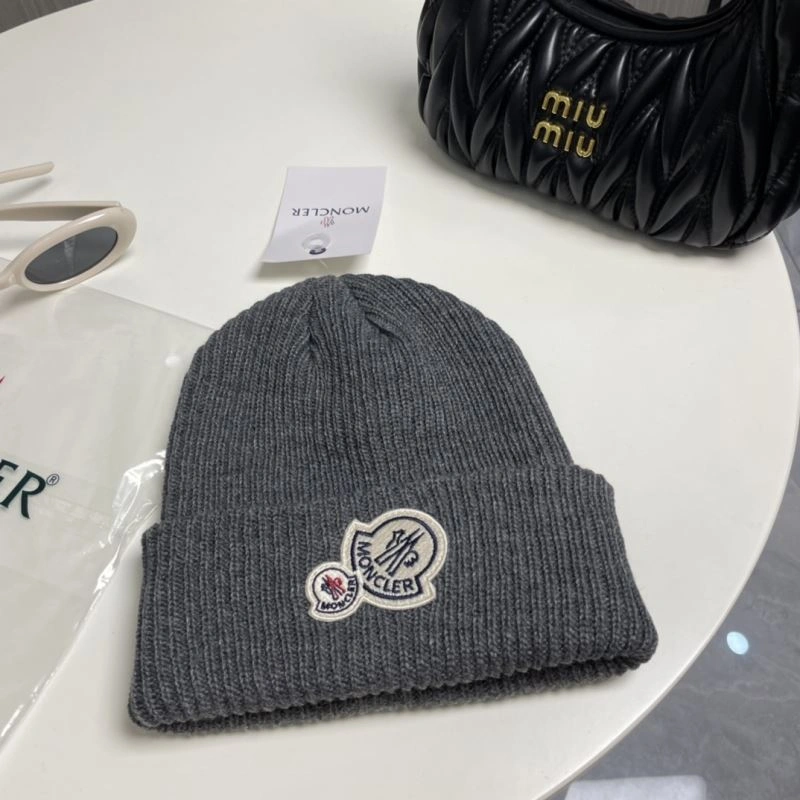 OnTrend Moncler Caps 257434