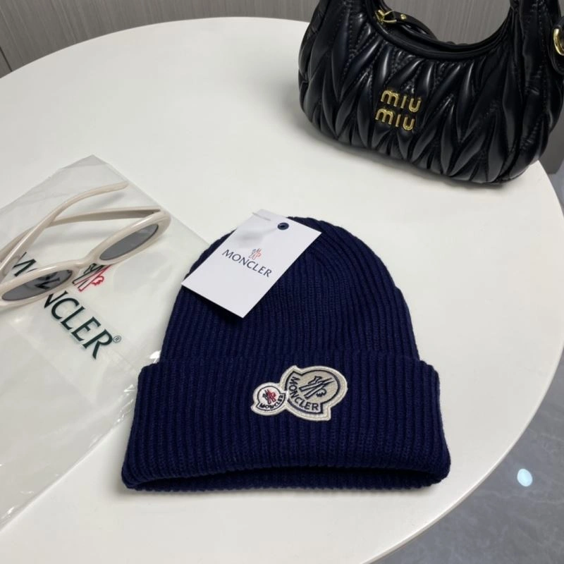 Snug Moncler Caps 257443