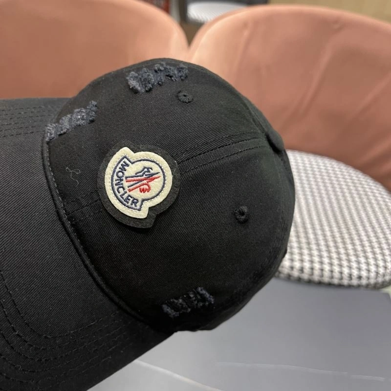 Lightweight Moncler Caps 257427