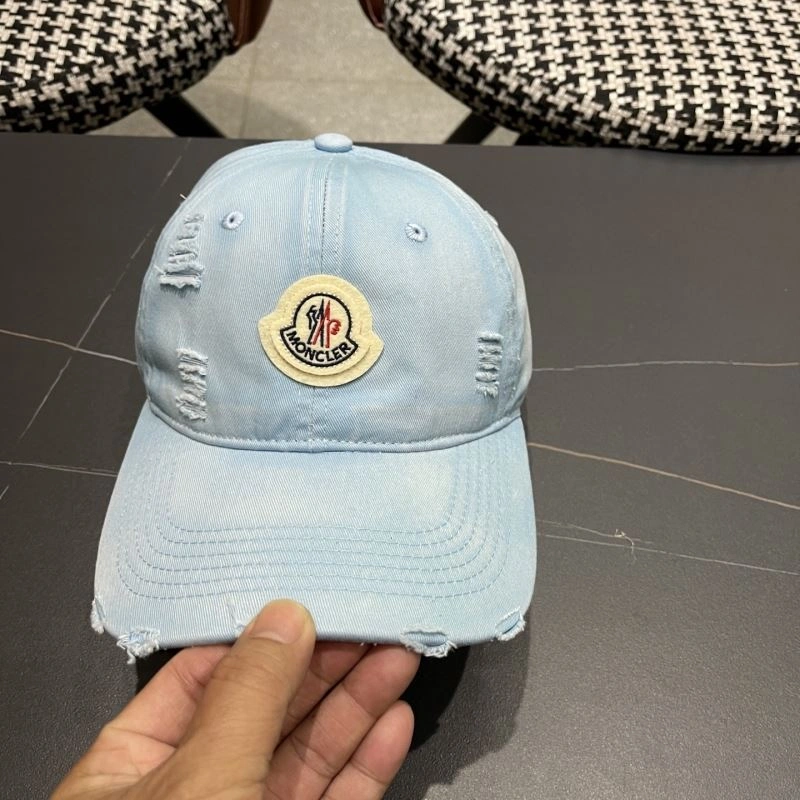 Moncler Caps Reliable 257429