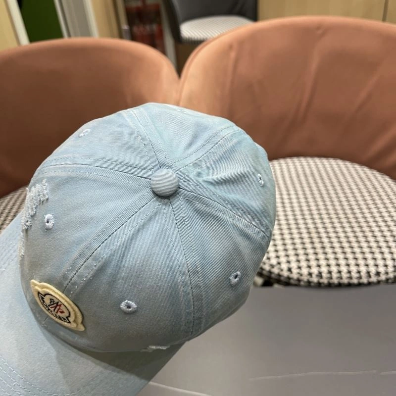 Moncler Caps Reliable 257429